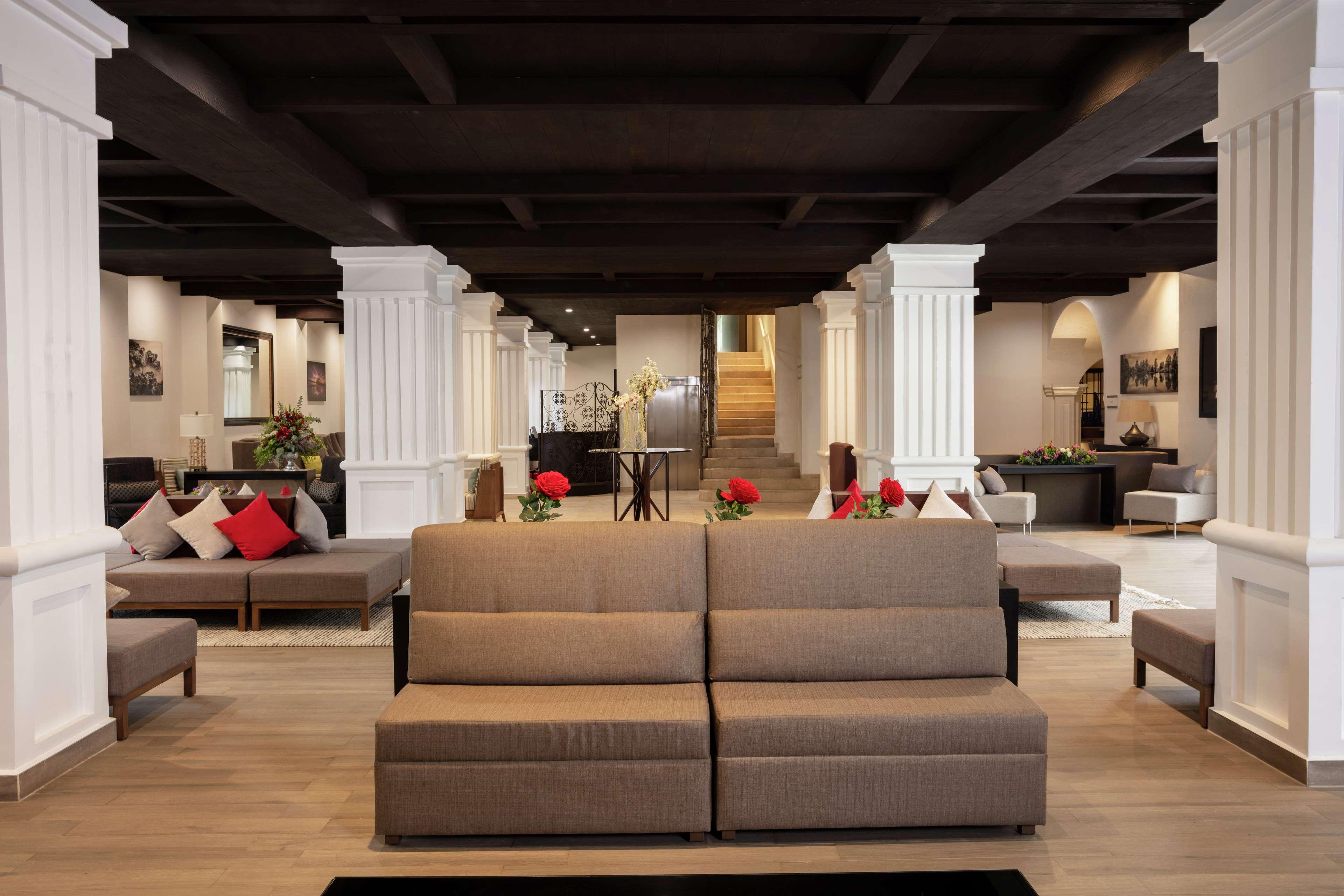 Doubletree By Hilton Toluca Hotell Exteriör bild
